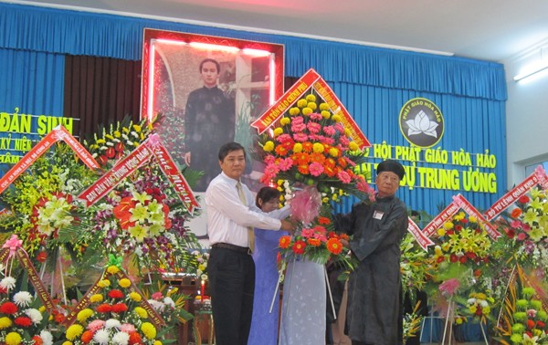 Le fondateur du bouddhisme Hoa Hao à l’honneur